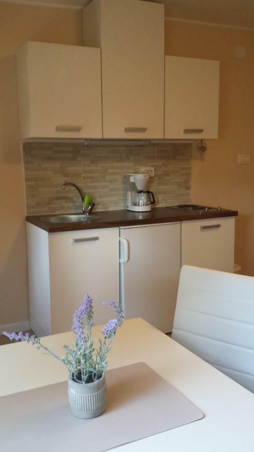 Lea Apartment คาสตาฟ ภายนอก รูปภาพ